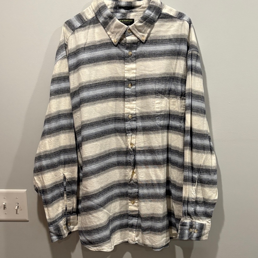 Best for 2x Nautica Men's Blue and White Striped Button-Down Shirt
